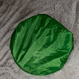 Preloved Greenscreen.